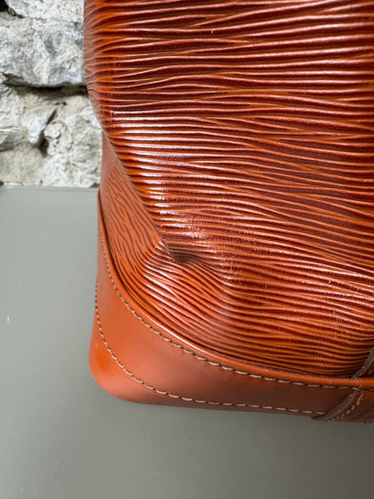 Louis Vuitton Noé Grande Epi Leder Braun – Vintage