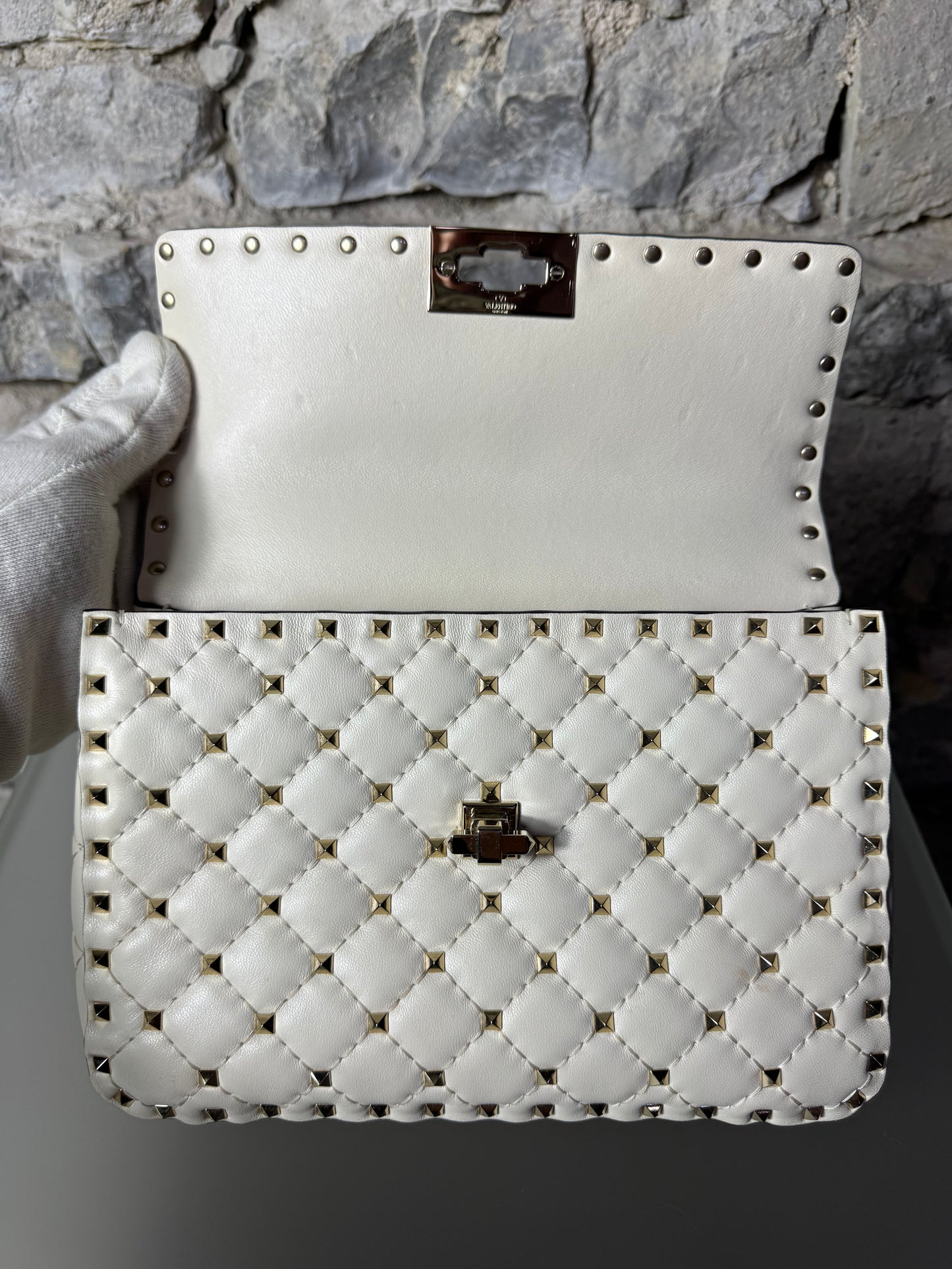 Valentino Garavani Rockstud Spike Bag Nappaleder Weiß
