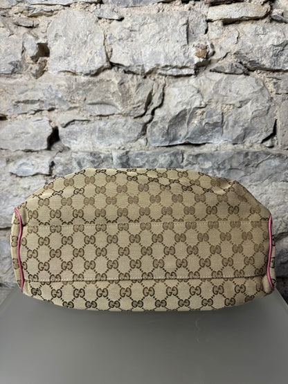 GUCCI Sukey Medium GG Canvas – Beige & Rosa