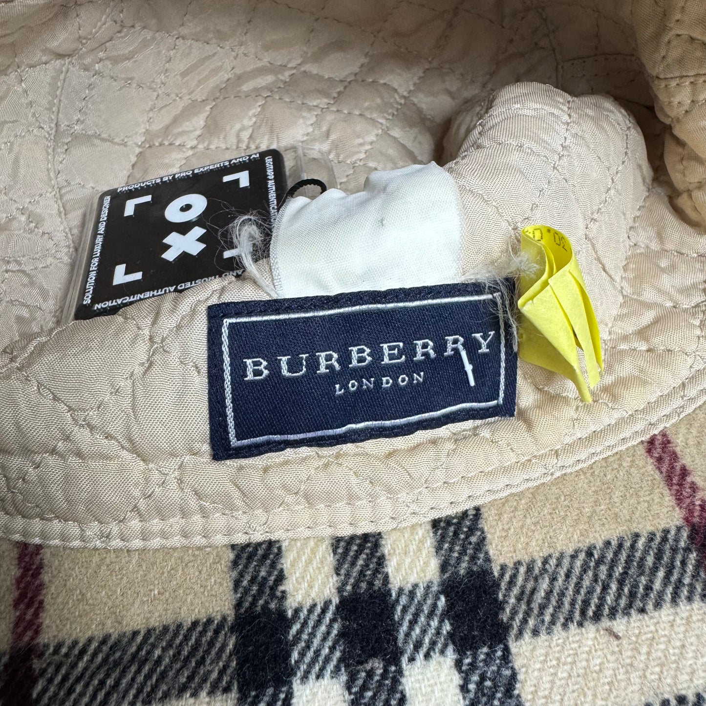 Burberry Bucket Hat Vintage Check
