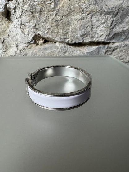 Hermès Clic H Armreif – Silber & Weiß