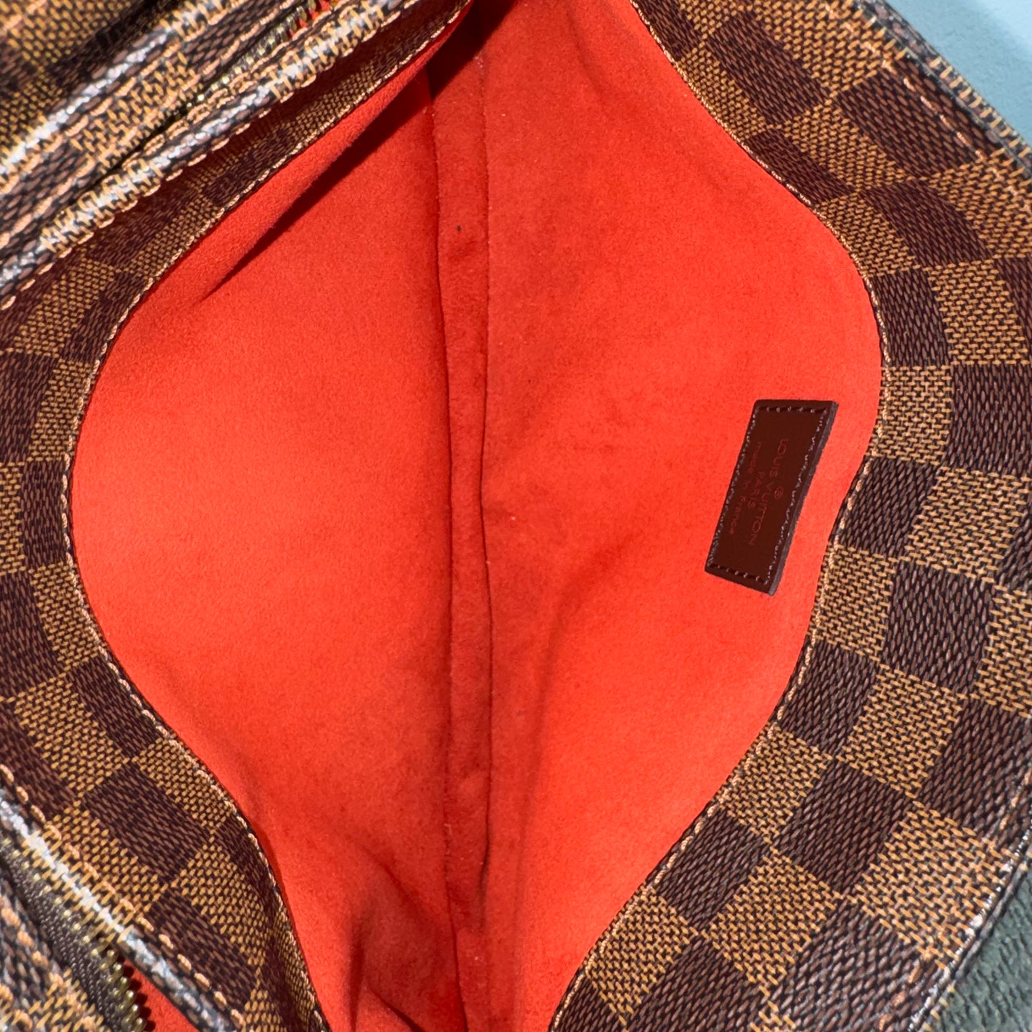Louis Vuitton Aubagne Schultertasche – Damier Ebene