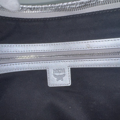 MCM Visetos Clutch Silber
