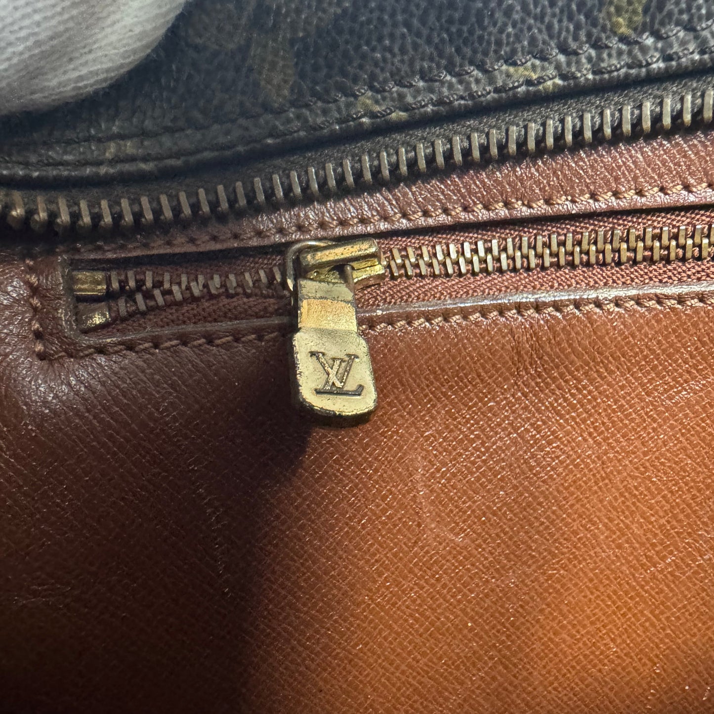 Louis Vuitton Trocadéro 30 Monogram