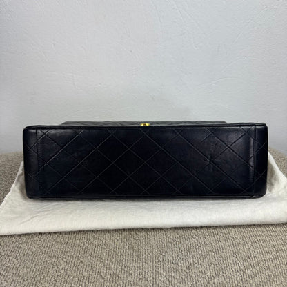 Chanel Single Flap Jumbo – Schwarz mit 24K vergoldeter Hardware