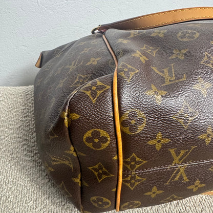 Louis Vuitton Totally MM – Monogram
