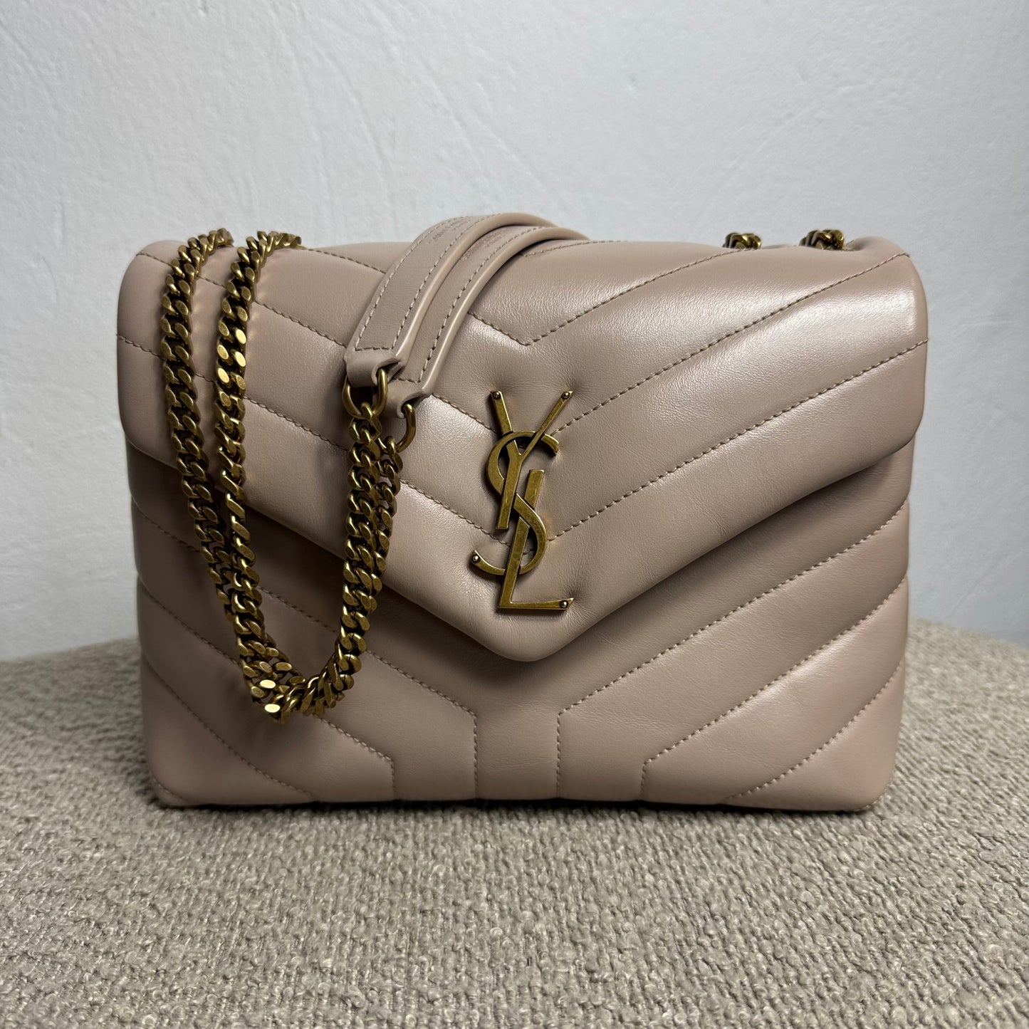 Yves Saint Laurent Loulou Small Nude