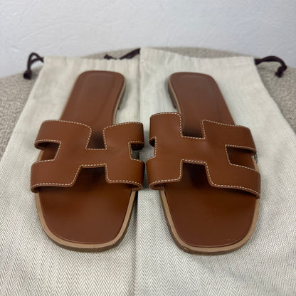 Hermès Oran Sandalen – Braun – Gr. 38,5