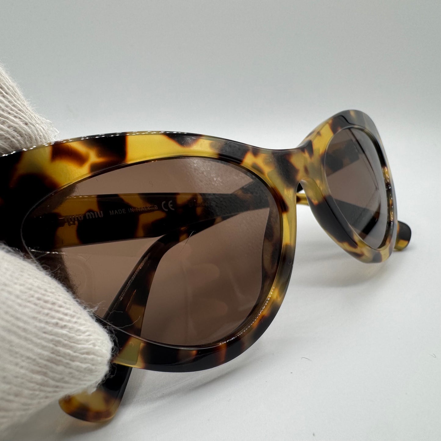 Miu Miu Cat Eye Sonnenbrille – Havanna