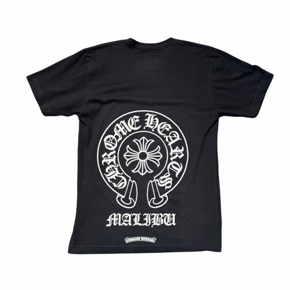 Chrome Hearts „Malibu Exclusive“ Horseshoe Logo Pocket T-Shirt – Schwarz – Größe M