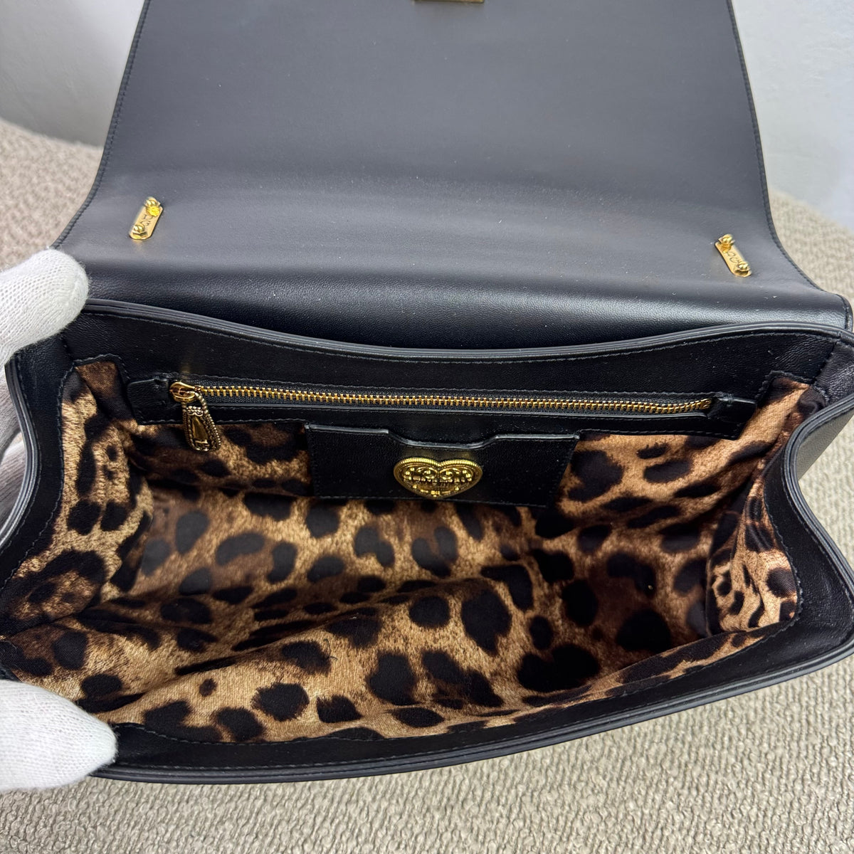 Dolce & Gabbana Devotion Flap Bag Medium – Schwarz