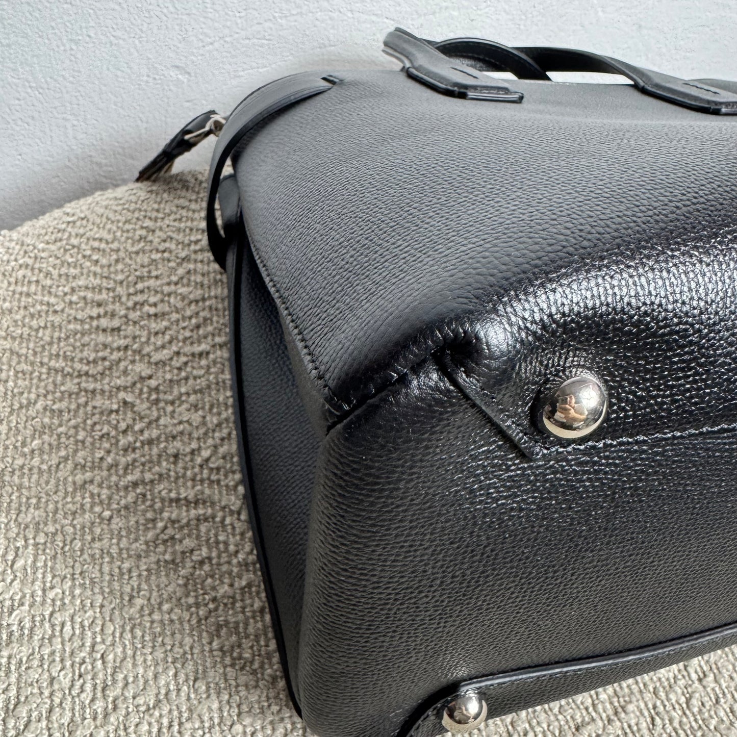 Burberry Banner Bag Grainy Calfskin Schwarz