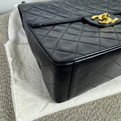 Chanel Single Flap Jumbo – Schwarz mit 24K vergoldeter Hardware