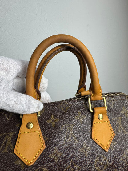 Louis Vuitton Speedy 25 Monogram