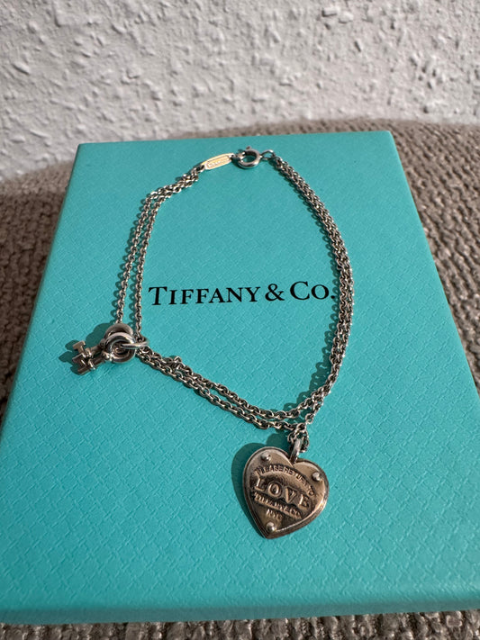 Tiffany & Co Armband mit Love-Herzanhänger und Schlüssel in Silber