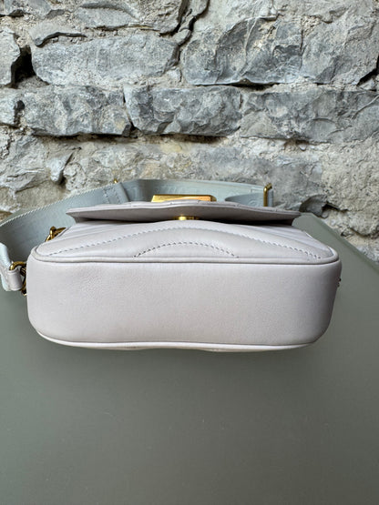 Louis Vuitton New Wave Multi Pochette – Grau