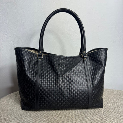 Gucci Microguccissima Leder Shopper Schwarz