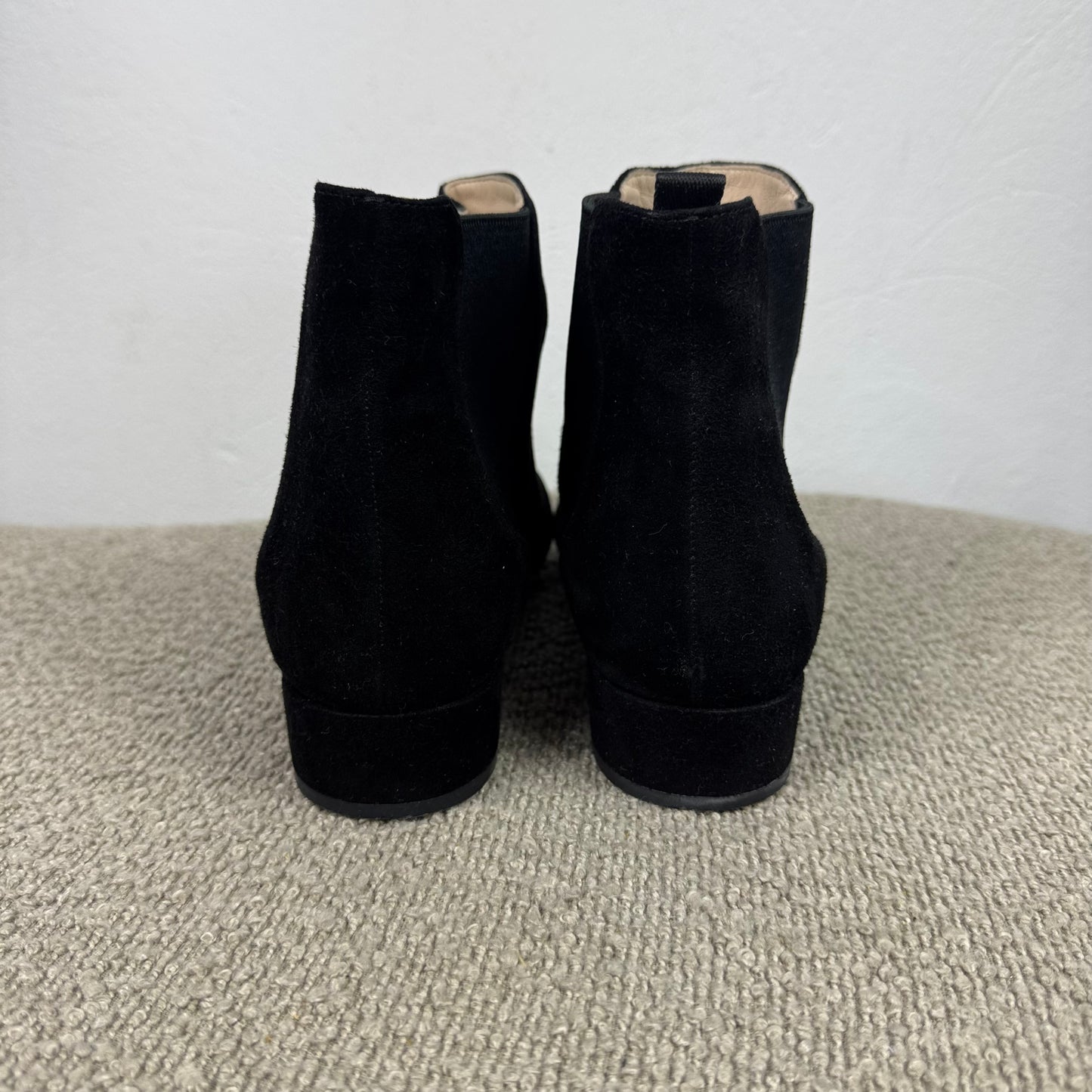 Prada Chelsea Boots Schwarz – Größe 39
