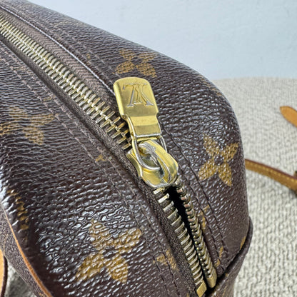 Louis Vuitton Trocadéro 27 – Monogram Canvas