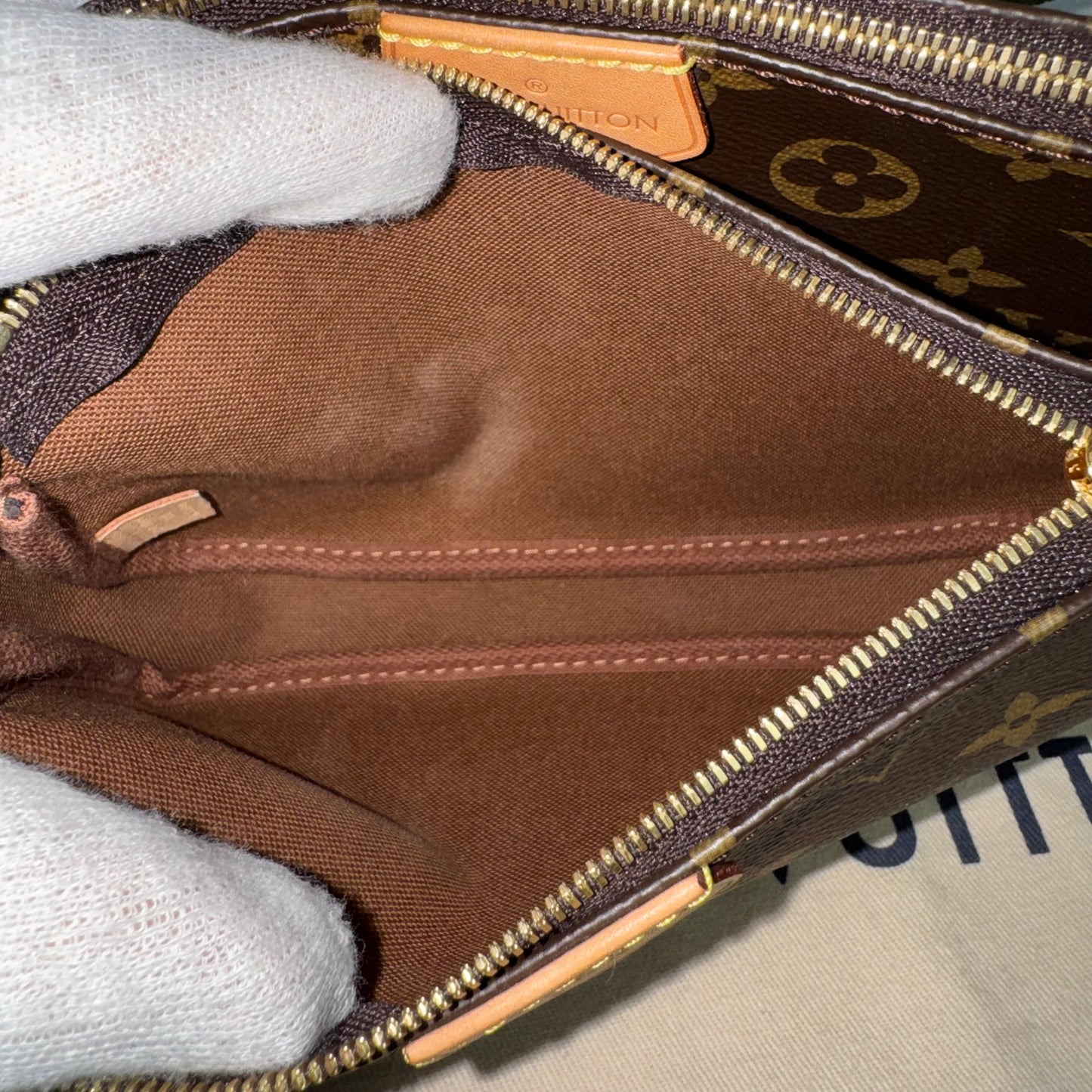 Louis Vuitton Multi Pochette Accessoires Monogram