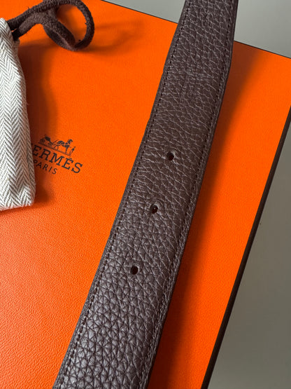 Hermès Wendegürtel – Dunkelbraun/Schwarz mit silberfarbener H-Schnalle