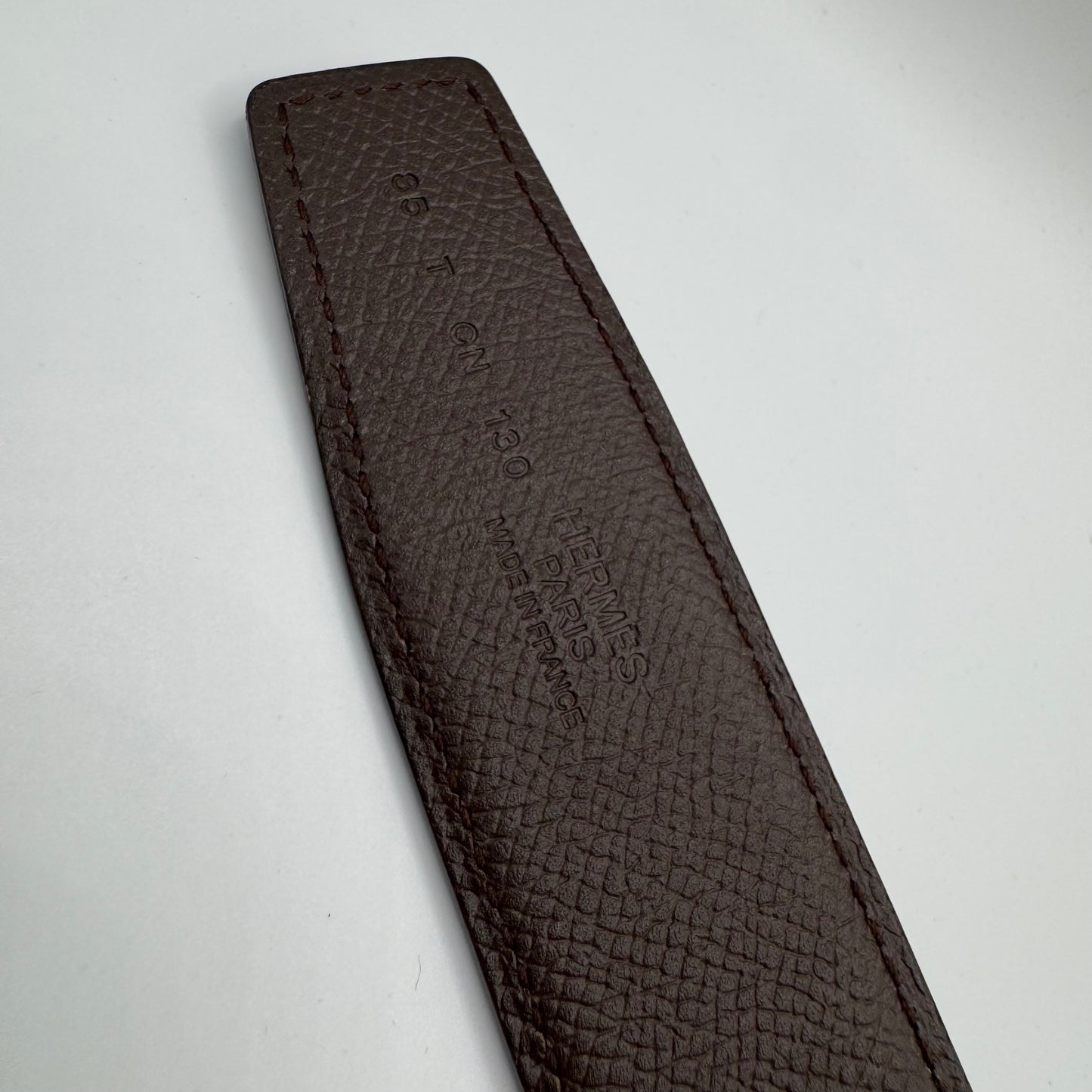 Hermès Gürtel H Striée – Wendbarer Gürtelriemen Schwarz / Ébène