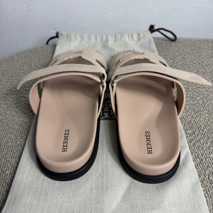 Hermès Chypre Sandalen Beige Nude Gr. 40