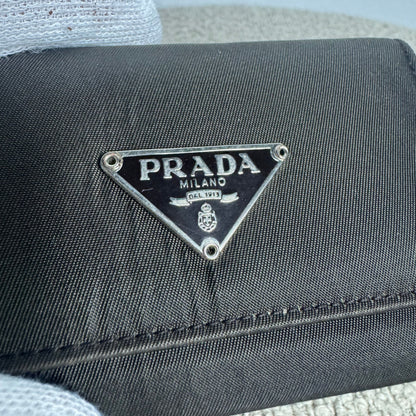 PRADA Nylon Schlüssel-Etui 6-fach Schwarz Saffiano