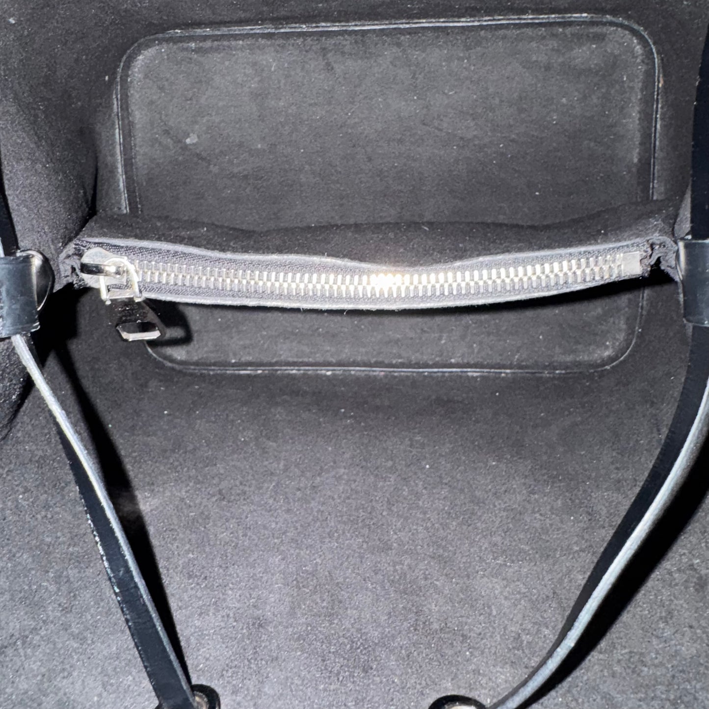 Louis Vuitton Néonoé Epi Leder