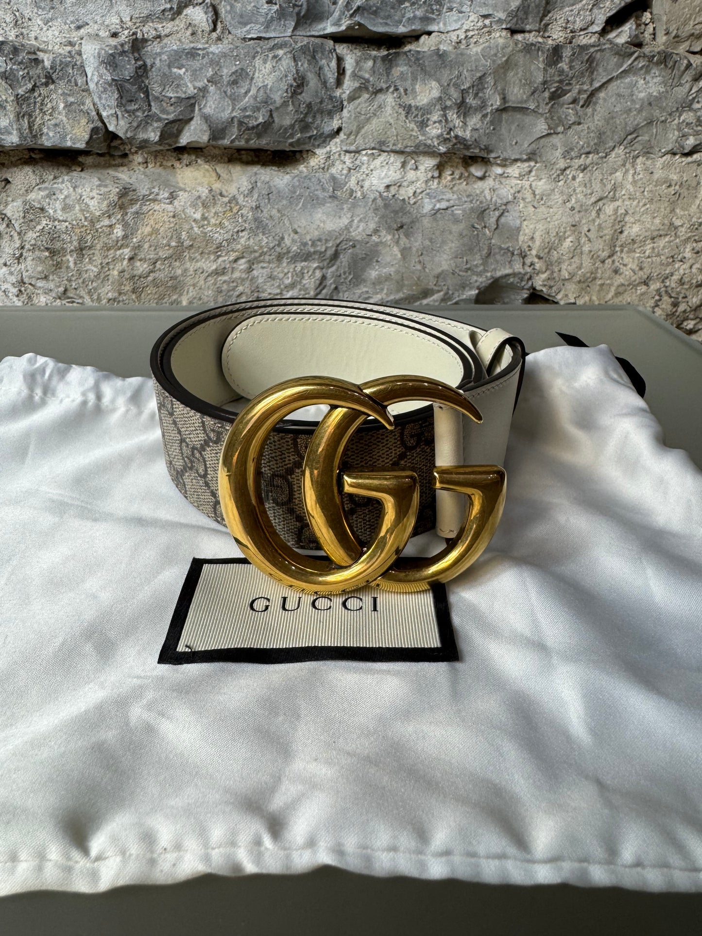 Gucci Marmont Gürtel GG Supreme Canvas