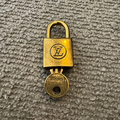 Louis Vuitton Schloss (Padlock) – Original Ersatzschloss