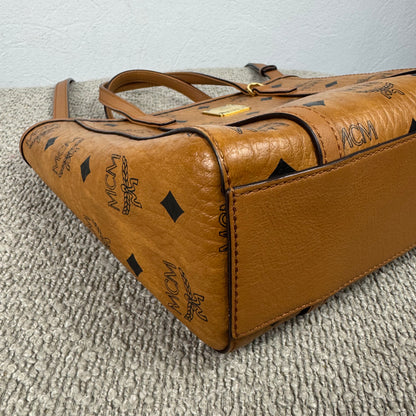MCM Toni Shopper mit Reißverschluss – Visetos Cognac