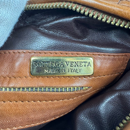 Bottega Veneta Intrecciato Nappa Hobo Bag – Braun