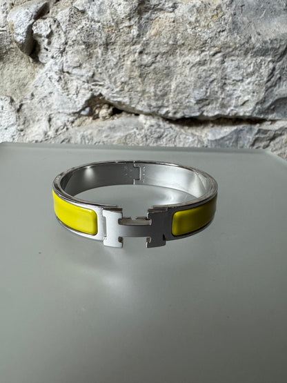Hermès Clic H Armreif – Silber & Gelb