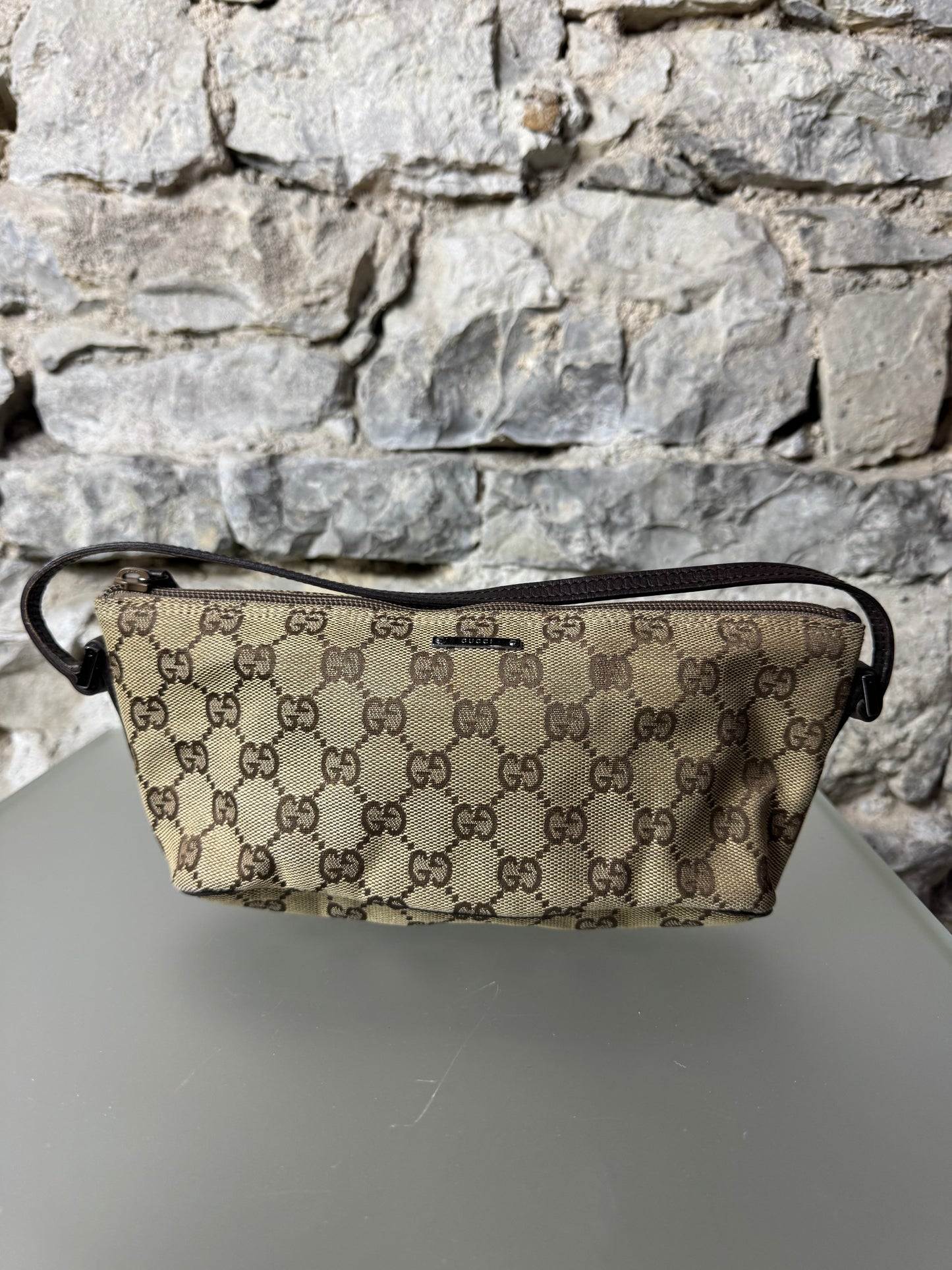 Gucci Boat Pochette GG Canvas 07198
