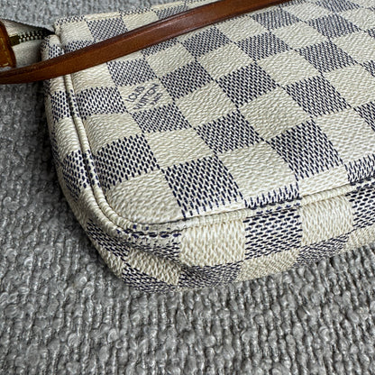 Louis Vuitton Pochette Accessoires Damier Azur Canvas
