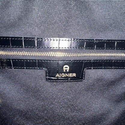 Aigner Beuteltasche – Schwarzes Leder mit Kroko-Prägung