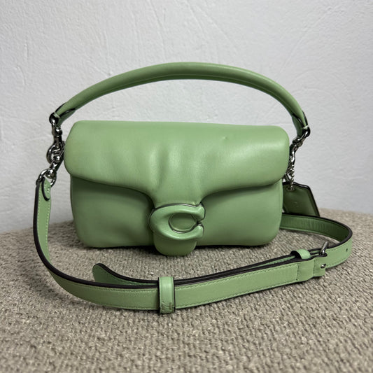 Coach Pillow Tabby 18 Leder Grün