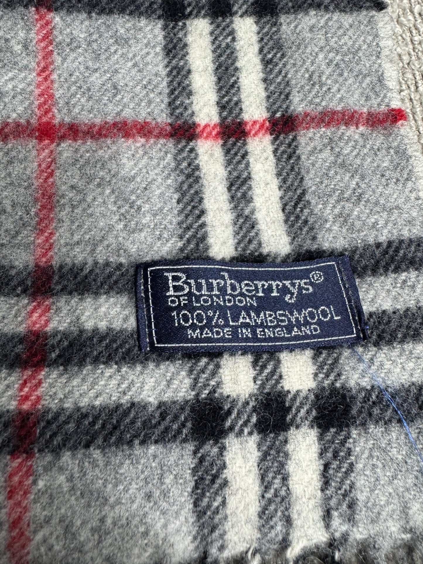 Burberry's Scarf Grey – 100% Lambswool