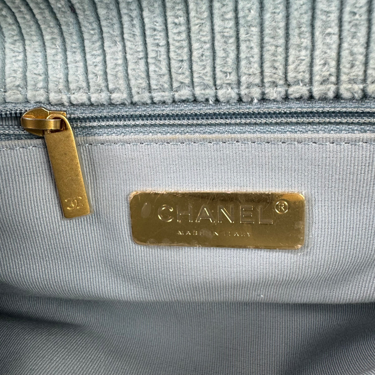 Chanel 19 Corduroy Flap Bag – Light Blue