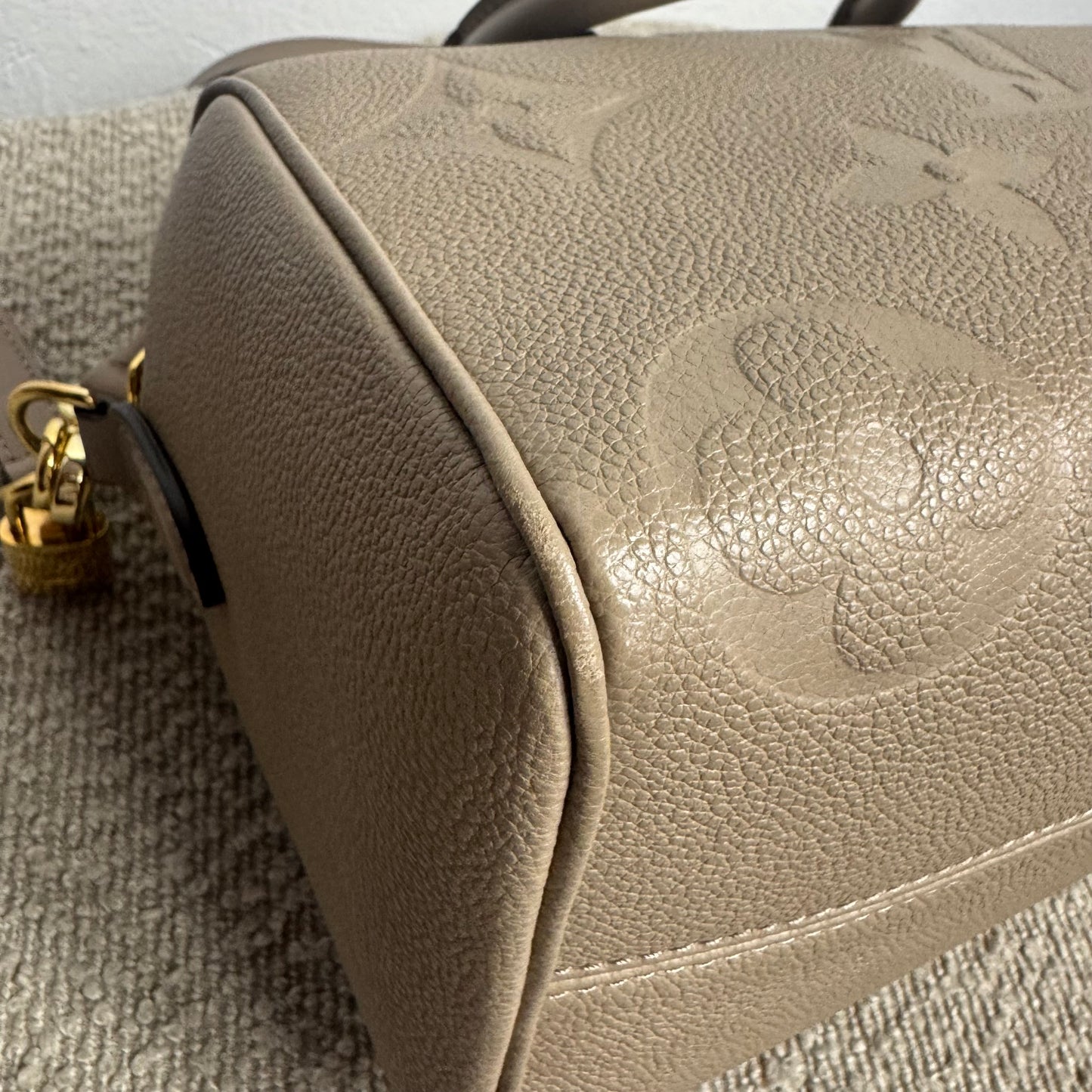 Louis Vuitton Speedy 25 Empreinte Leder Taupe
