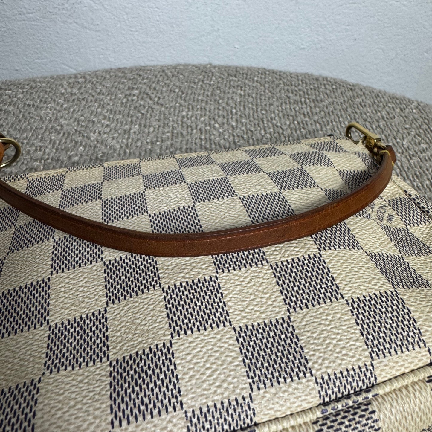 Louis Vuitton Pochette Accessoires Damier Azur Canvas
