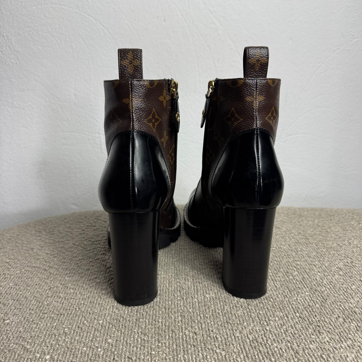 Louis Vuitton Star Trail Ankle Boots Monogram Canvas – Größe 38,5