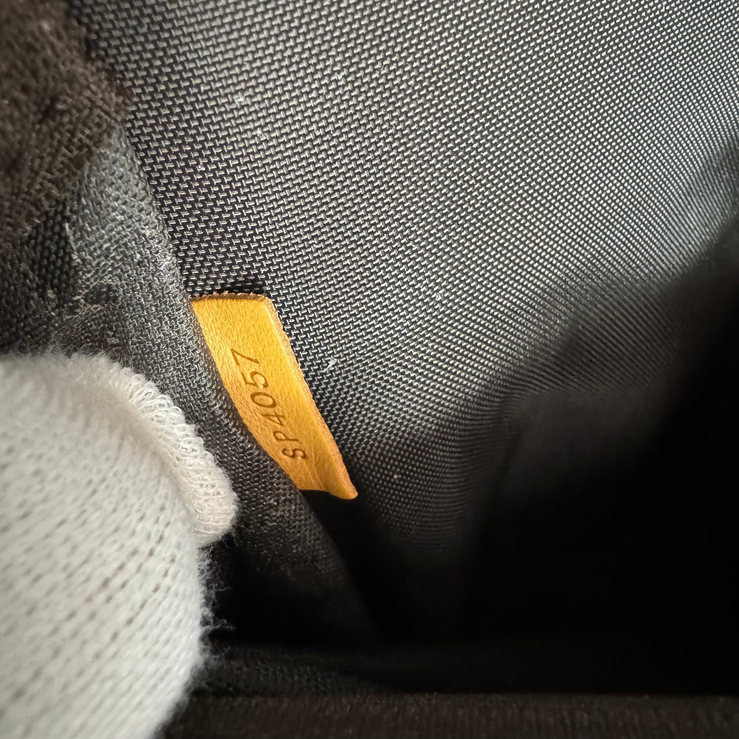 Louis Vuitton Pégase 45 Monogram Rollkoffer