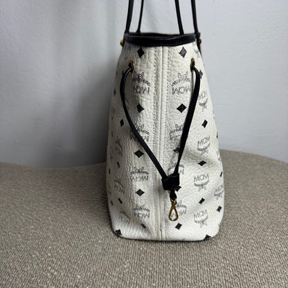 MCM Liz Reversible Shopper Medium Visetos Weiß
