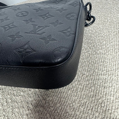 Louis Vuitton Trio Messenger Monogram Shadow Leder