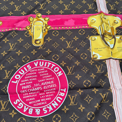 Louis Vuitton Seidentuch Monogram Trunk Design