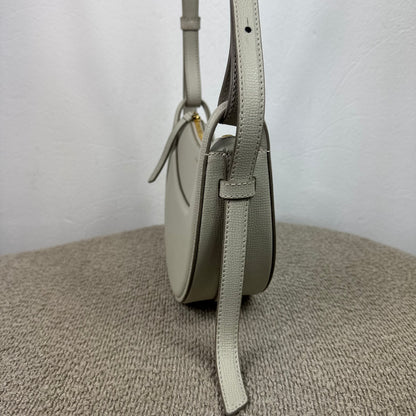 Polène Numéro Dix – Edition Taupe aus genarbtem Leder