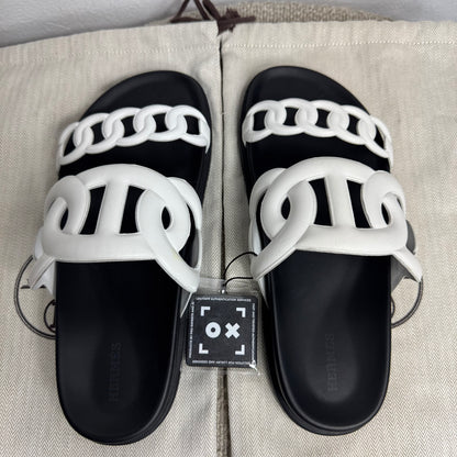 Hermès Extra Chaine d'Ancre Sandalen White Leather