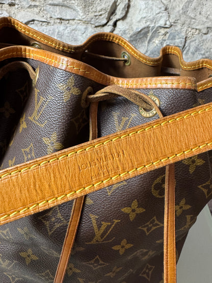 Louis Vuitton Sac Noé Petit Monogram – Vintage